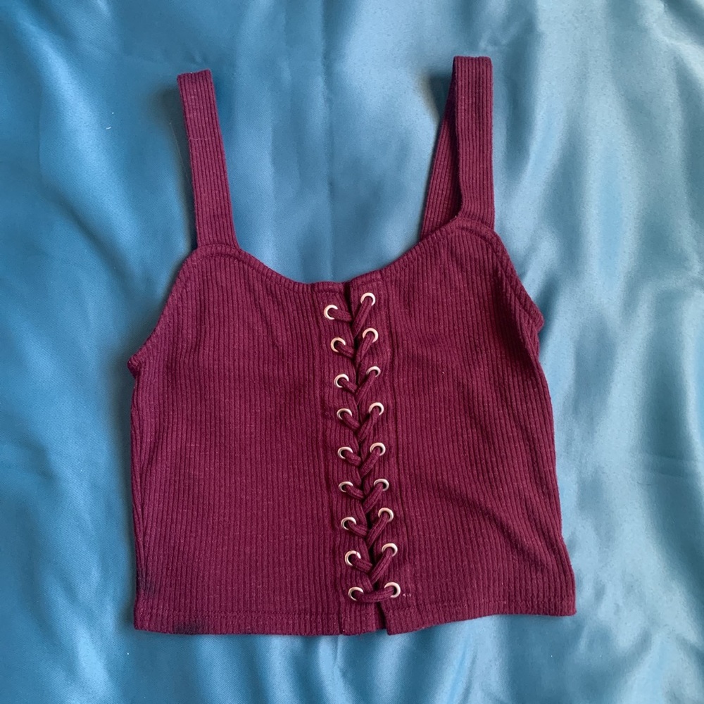 Dark purple top 💜